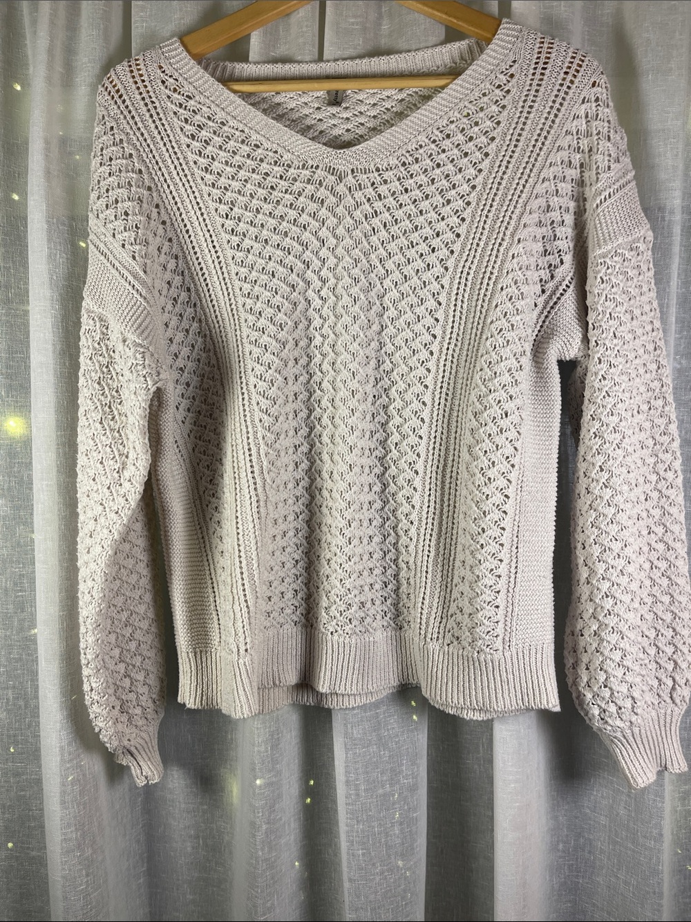 ePretty V-Neck Open Knit Sweater